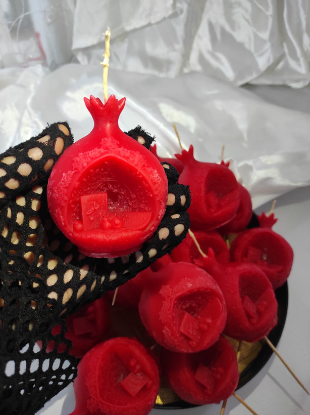 شمع انار شب یلدا